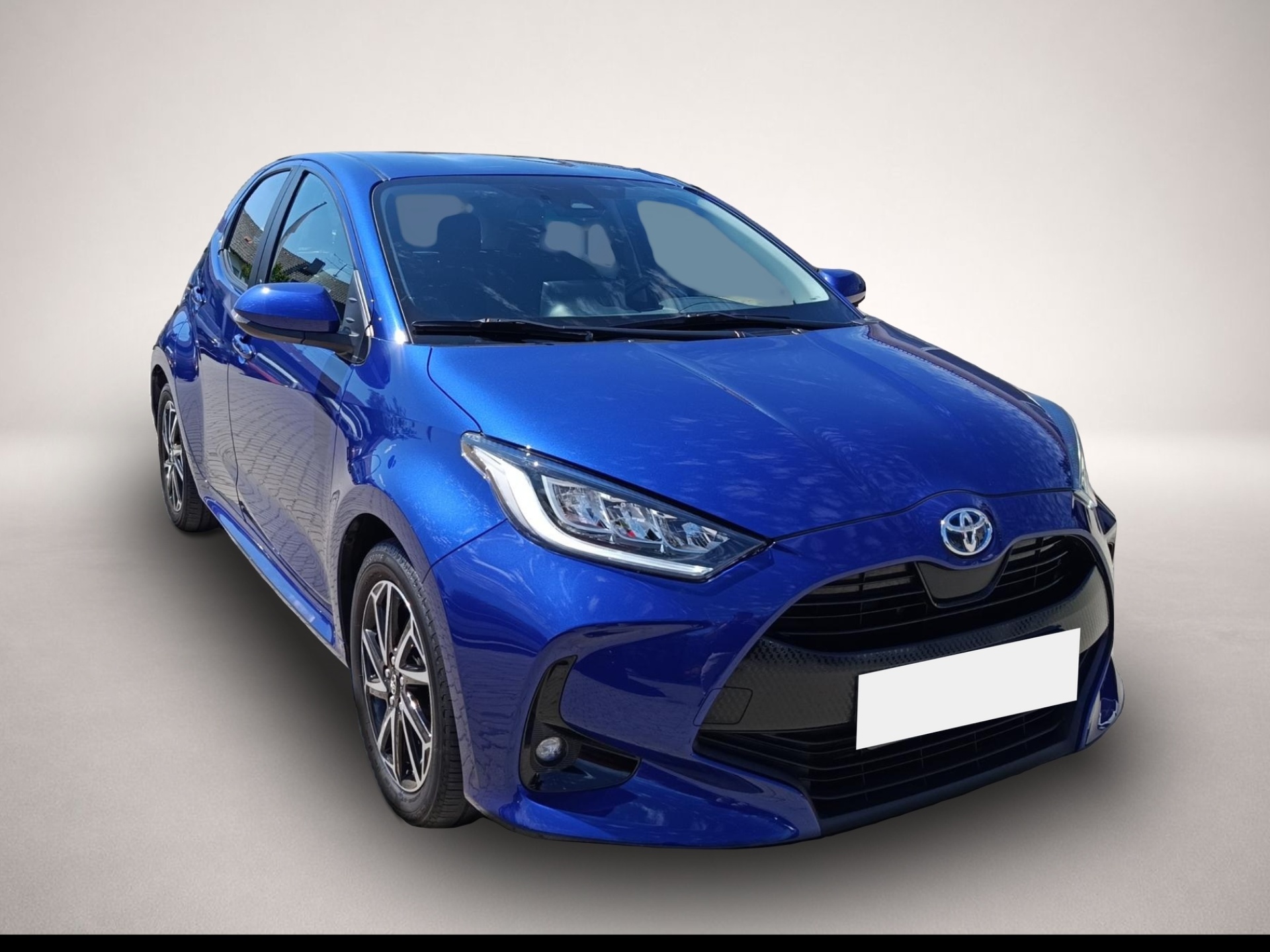 Bild 4 Toyota Yaris 1.5 Dual-VVT-iE Hybrid Team D 
