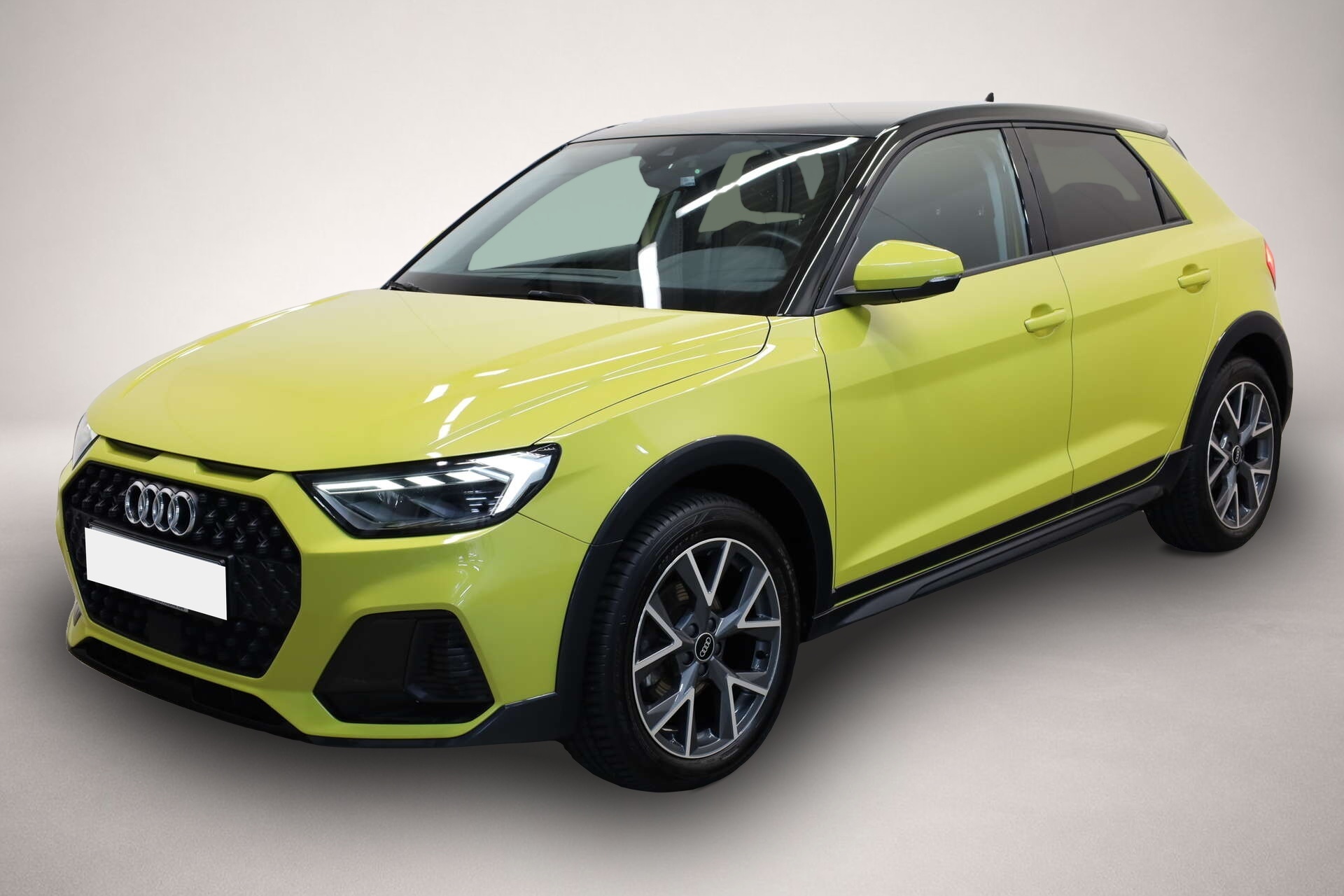 Vehicle image 0