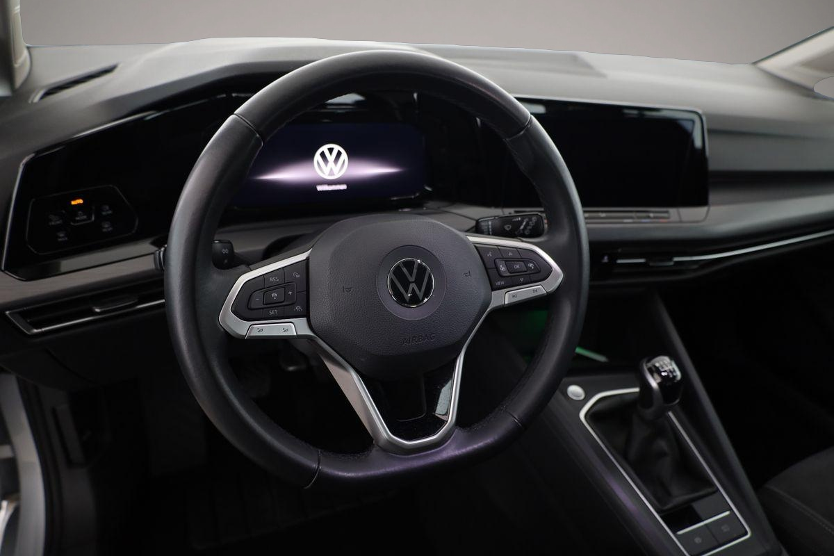 Bild 6 Volkswagen Golf VIII 1.5 TSI Style, LED-Plus, AHK, ACC, 1.