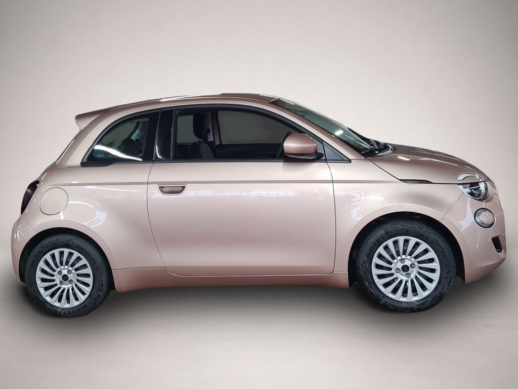 Fotografie 2 des Fiat 500e 42kWh