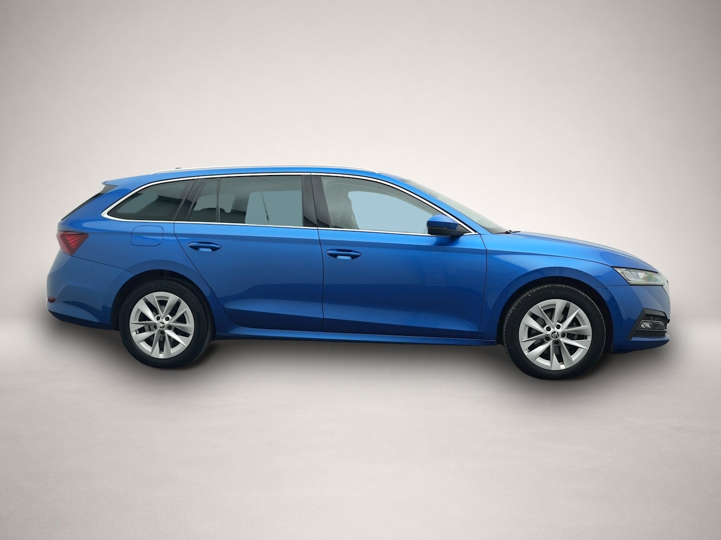 Bild 6 Skoda Octavia Combi 2.0 TDI DSG Style NAVI AHK STANDHZ