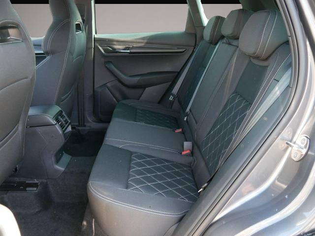 Bild 4 Skoda Karoq Sportline 2.0 TSI 4x4 DSG Karoq Sportline 2.0 T.
