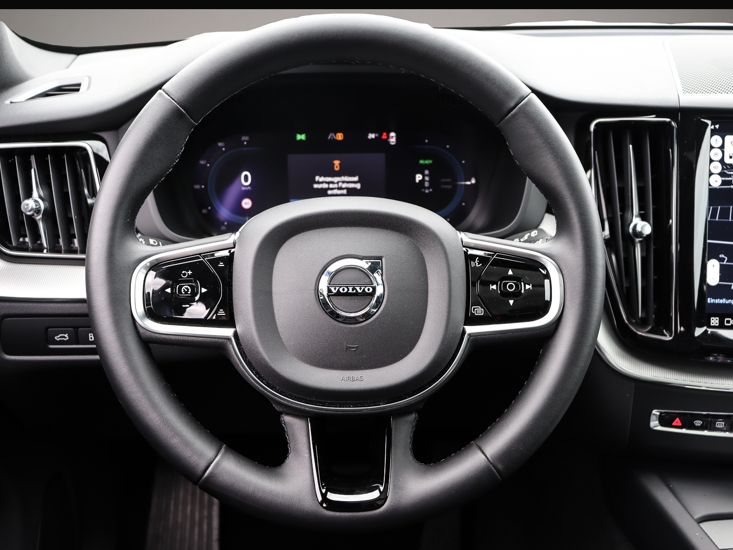 Bild 5 Volvo XC60 R Design Recharge Plug-In Hybrid AWD T6 Twi