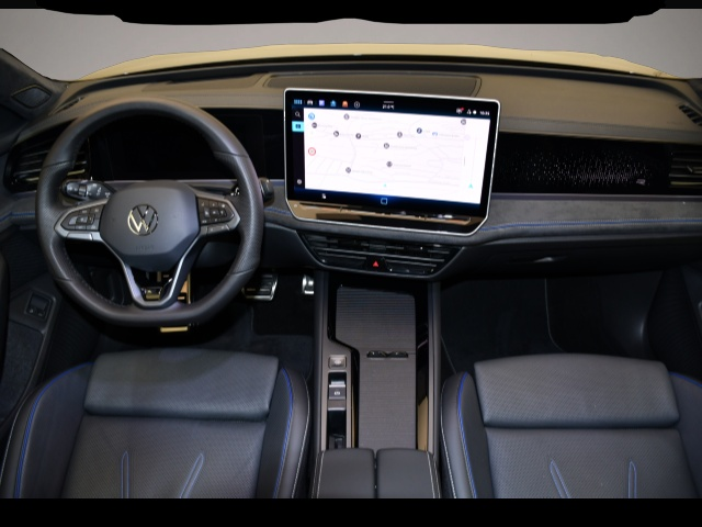 Bild 4 Volkswagen Passat Variant 1.5 TSI eHybrid DSG R-Line Matrix