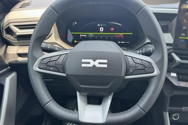 Dacia Bigster Hybrid 155 Journey - Thumbnail 5