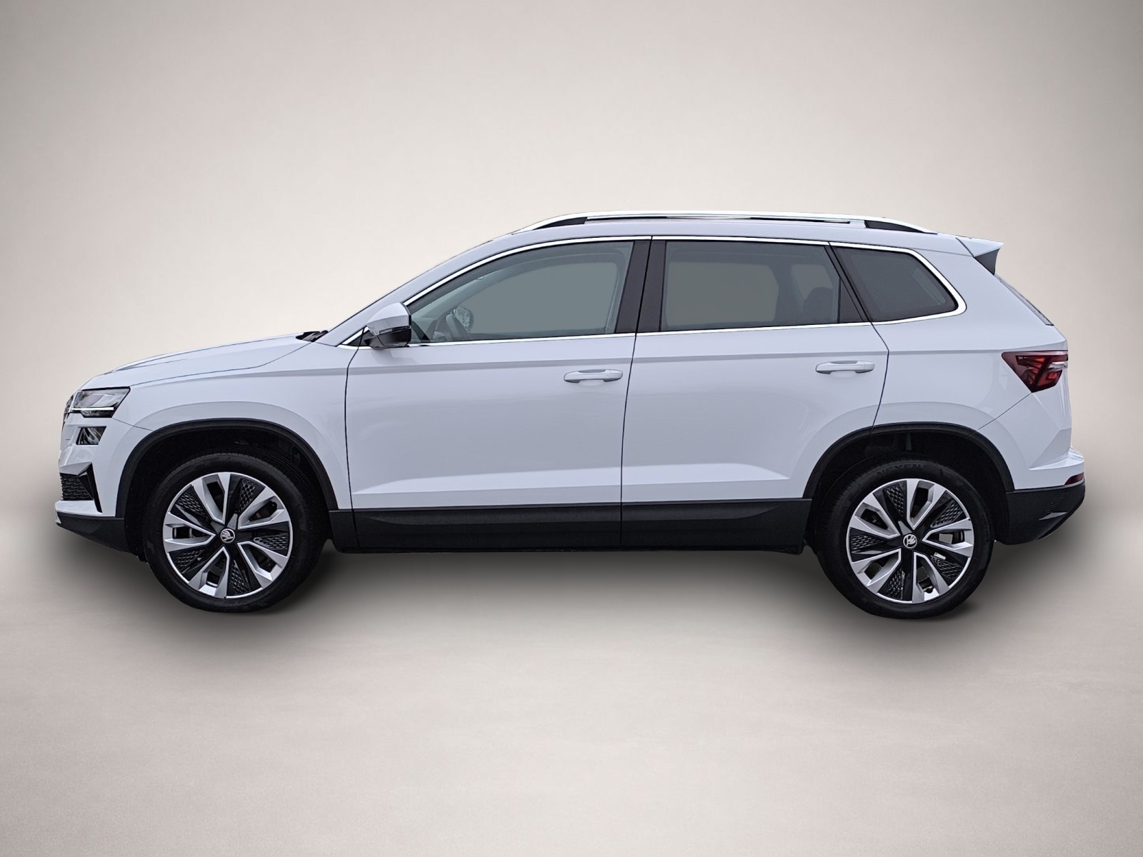 Bild 4 Skoda Karoq 1.5 TSI DSG Selection ACC PDC SMART LINK S