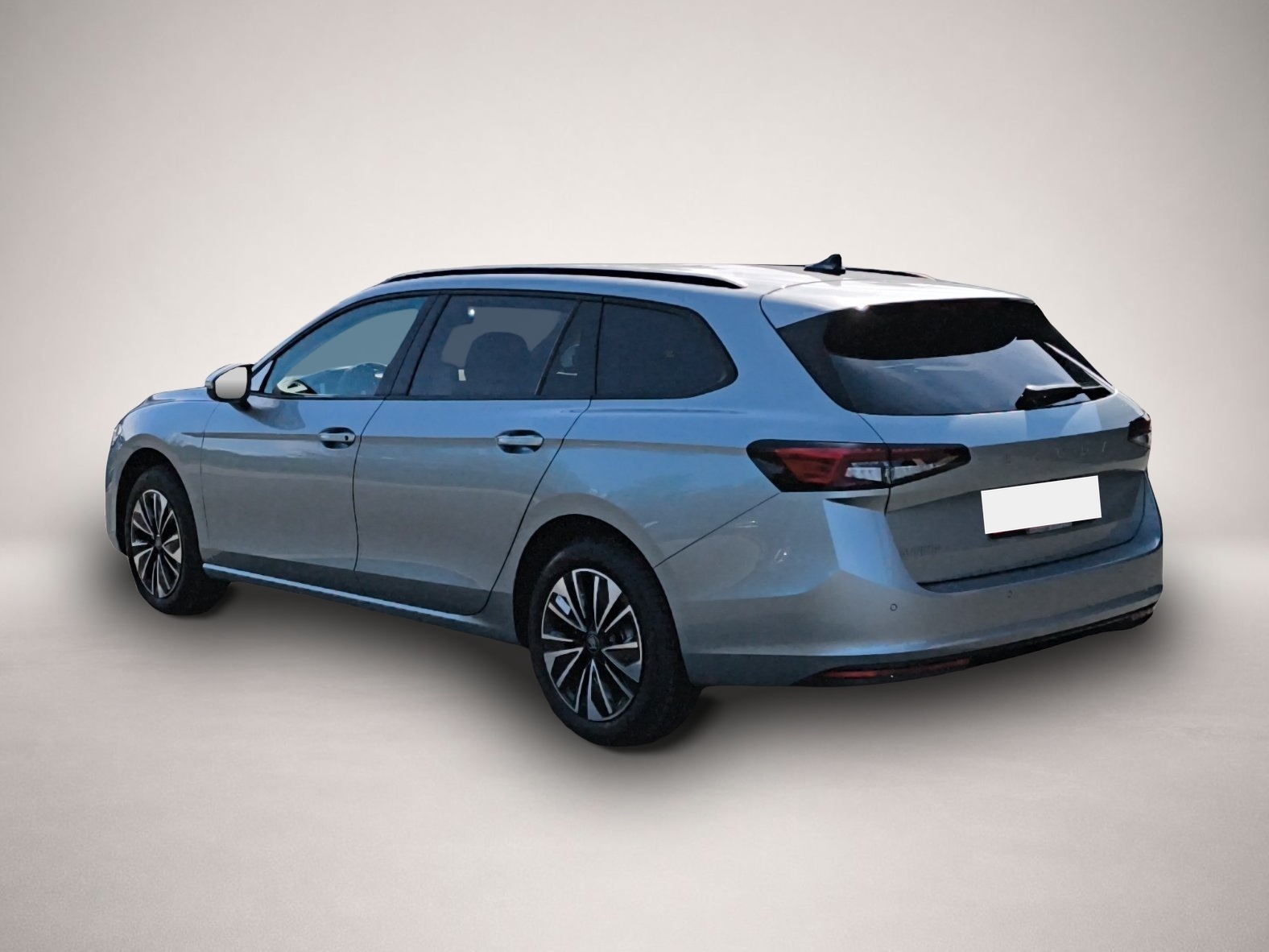 Bild 5 Skoda Superb Combi 1.5 TSI mHEV DSG Selection AHK NAV