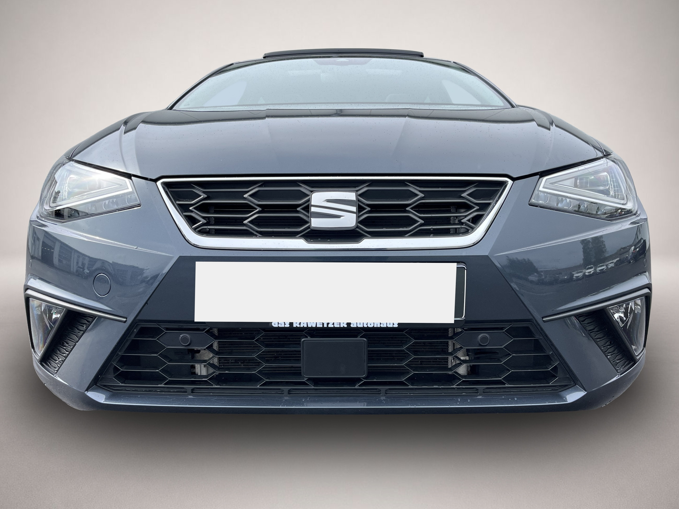 Fotografie 3 des Seat Ibiza 1.0 TSI FR 112¤ m.20% Anz. PANO Navi RFK A