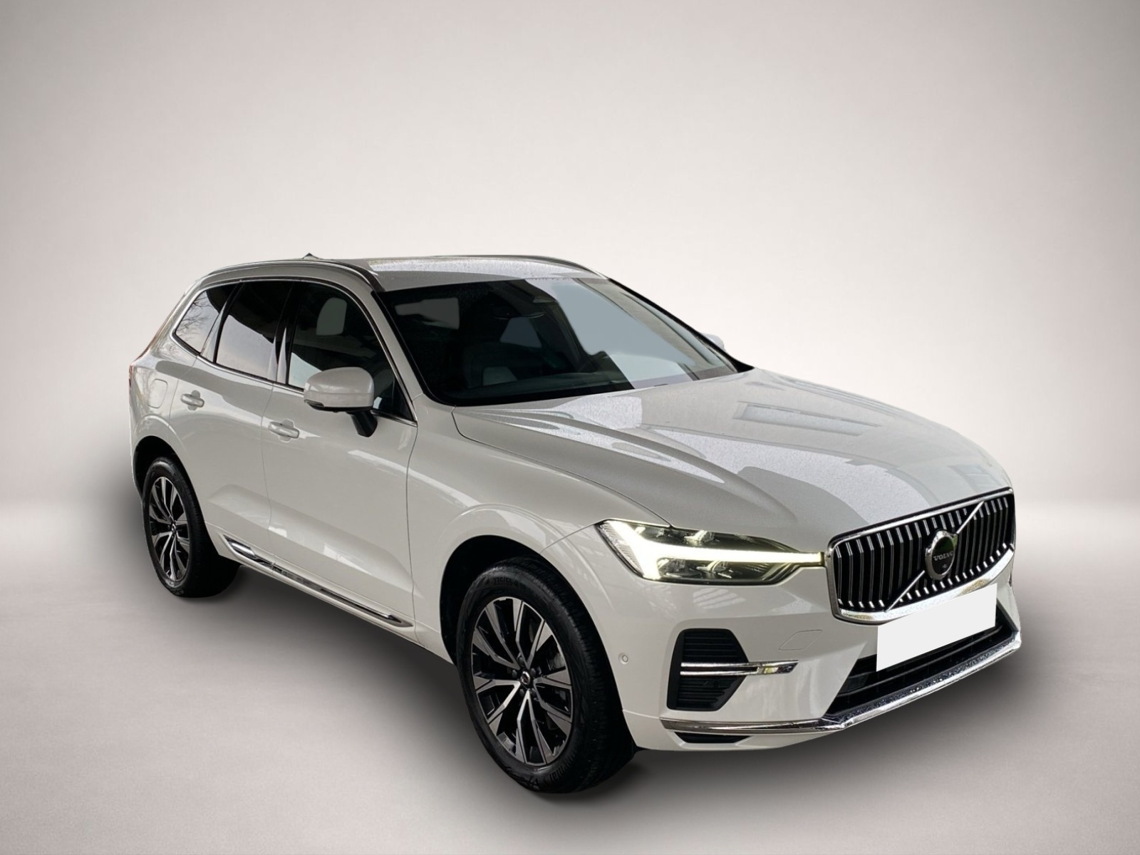Bild 6 Volvo XC60 B4 (Diesel) Plus Bright LED+Navi+SHZ+360+LM