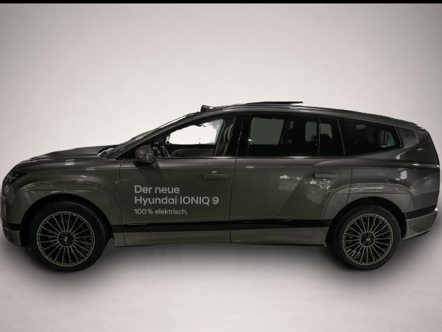 Bild 3 Hyundai IONIQ 9 4WD UNIQ Panorama-Glas-Schiebedach, Rela