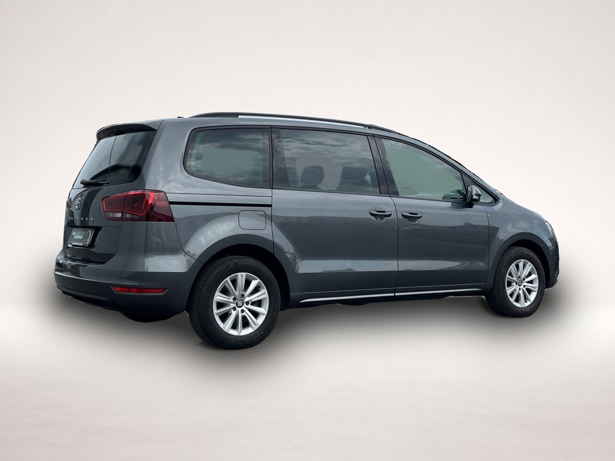 Fotografie 7 des Seat Alhambra 1.4 TSI Style 163¤ m.20% Anz. Navi RFK