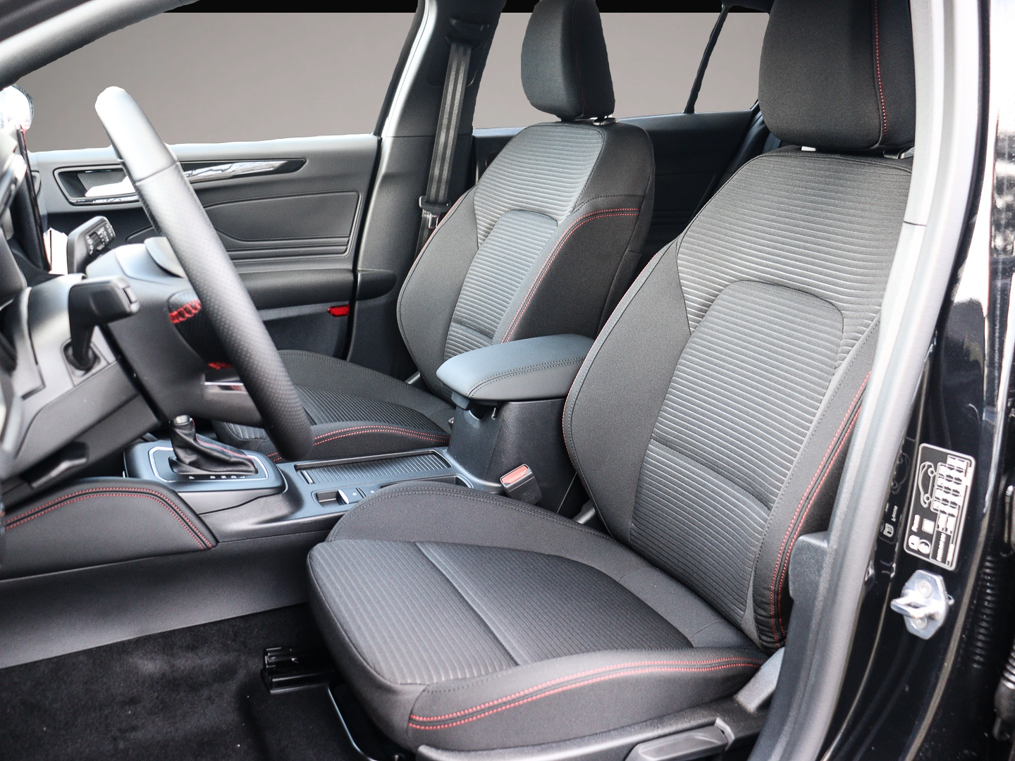 Bild 6 Ford Focus Turnier ST-Line X 155PS Aut. FAP Winter Pa