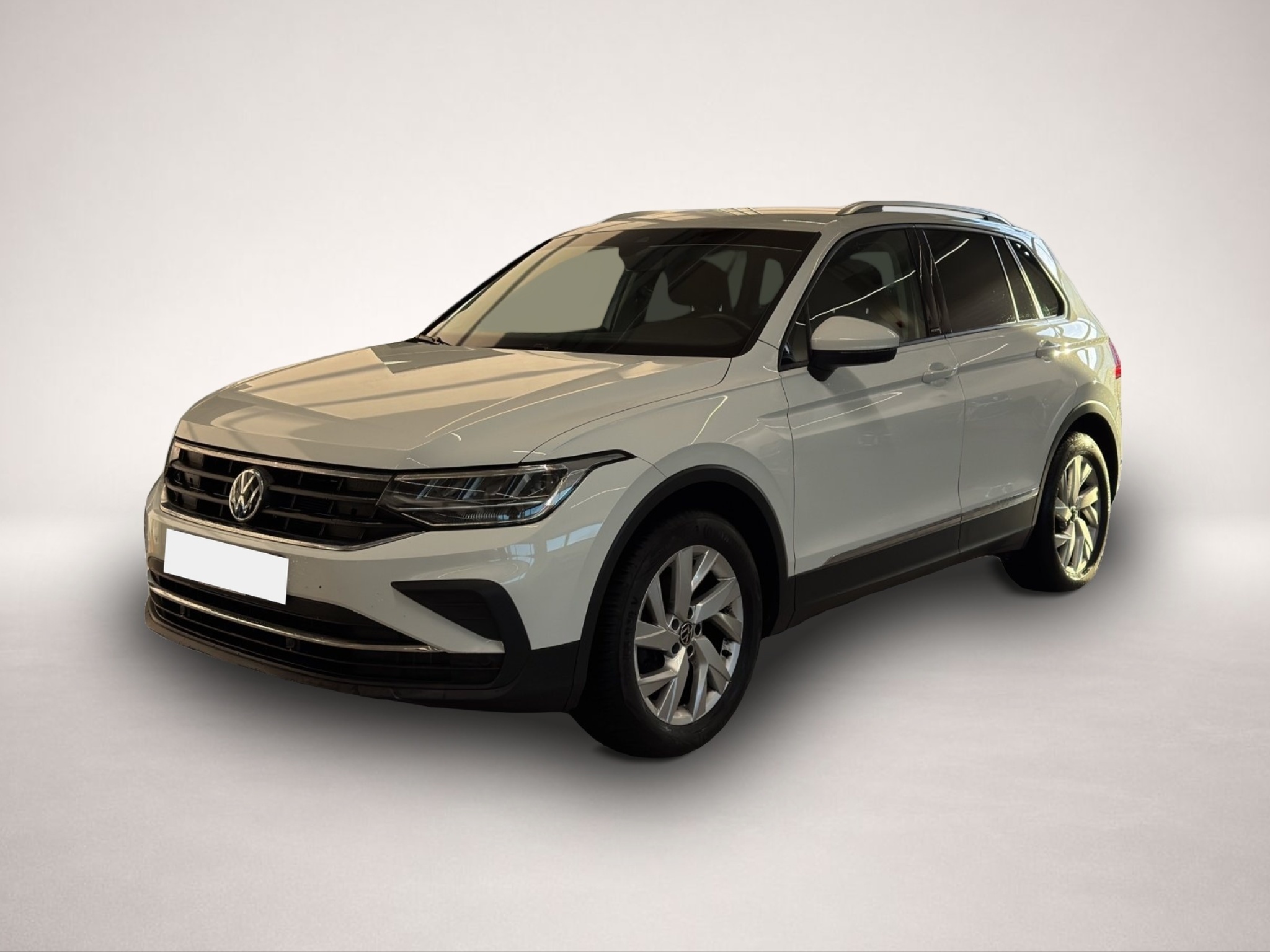 Fotografie Volkswagen TIGUAN 1.5 TSI ACTIVE LED+NAVI+18+KAMERA+SHZ Fa