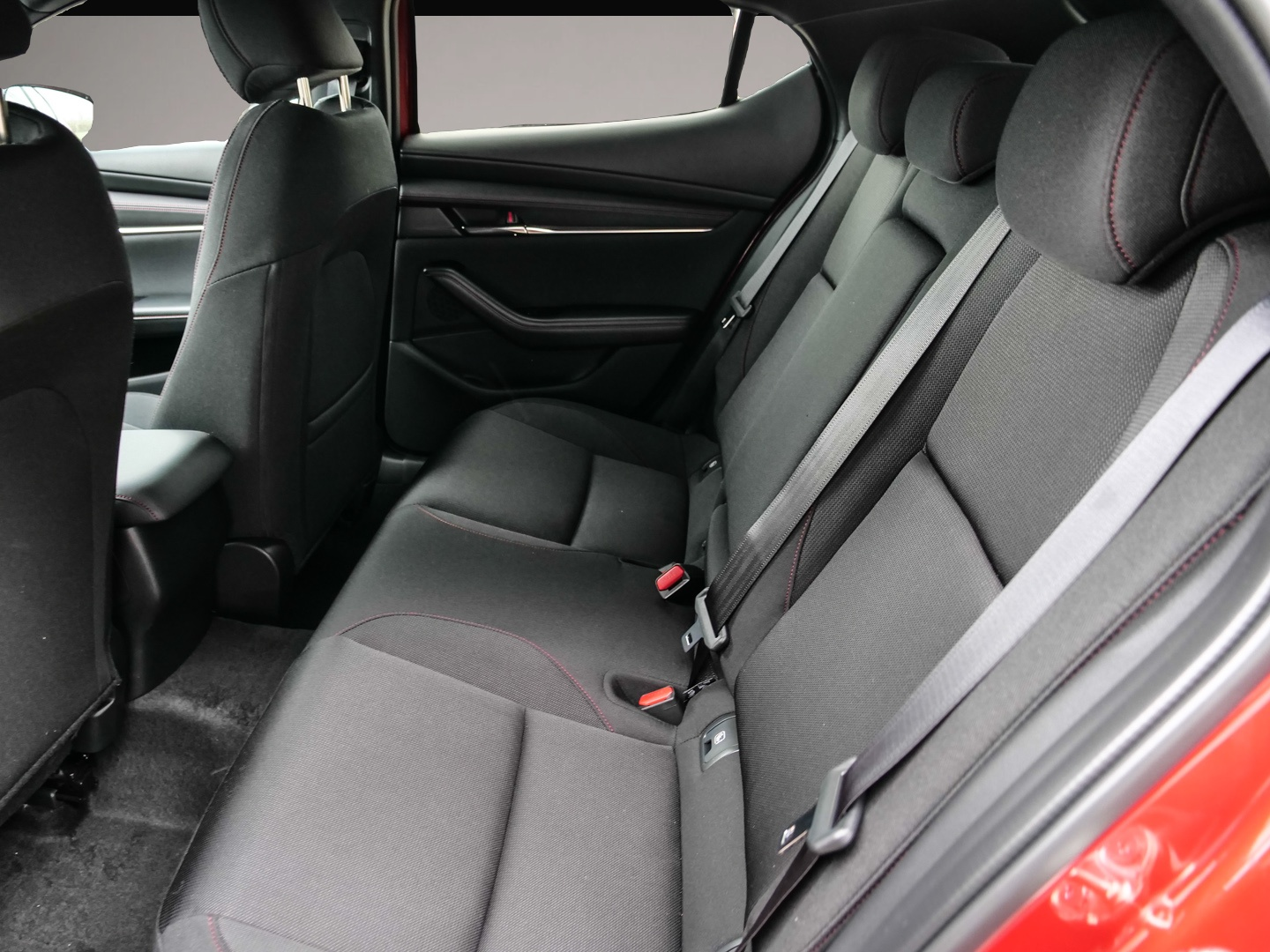 Bild 6 Mazda 3 2025 2.5L e-SKYACTIV G 140ps 6AT FWD Homura