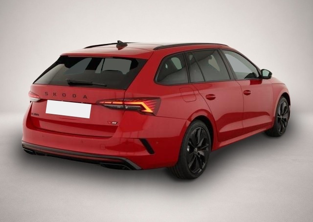 Fotografie 1 des Skoda Octavia 2.0 TSI 195 kW RS Octavia Combi RS 2.0 TSI DSG,.