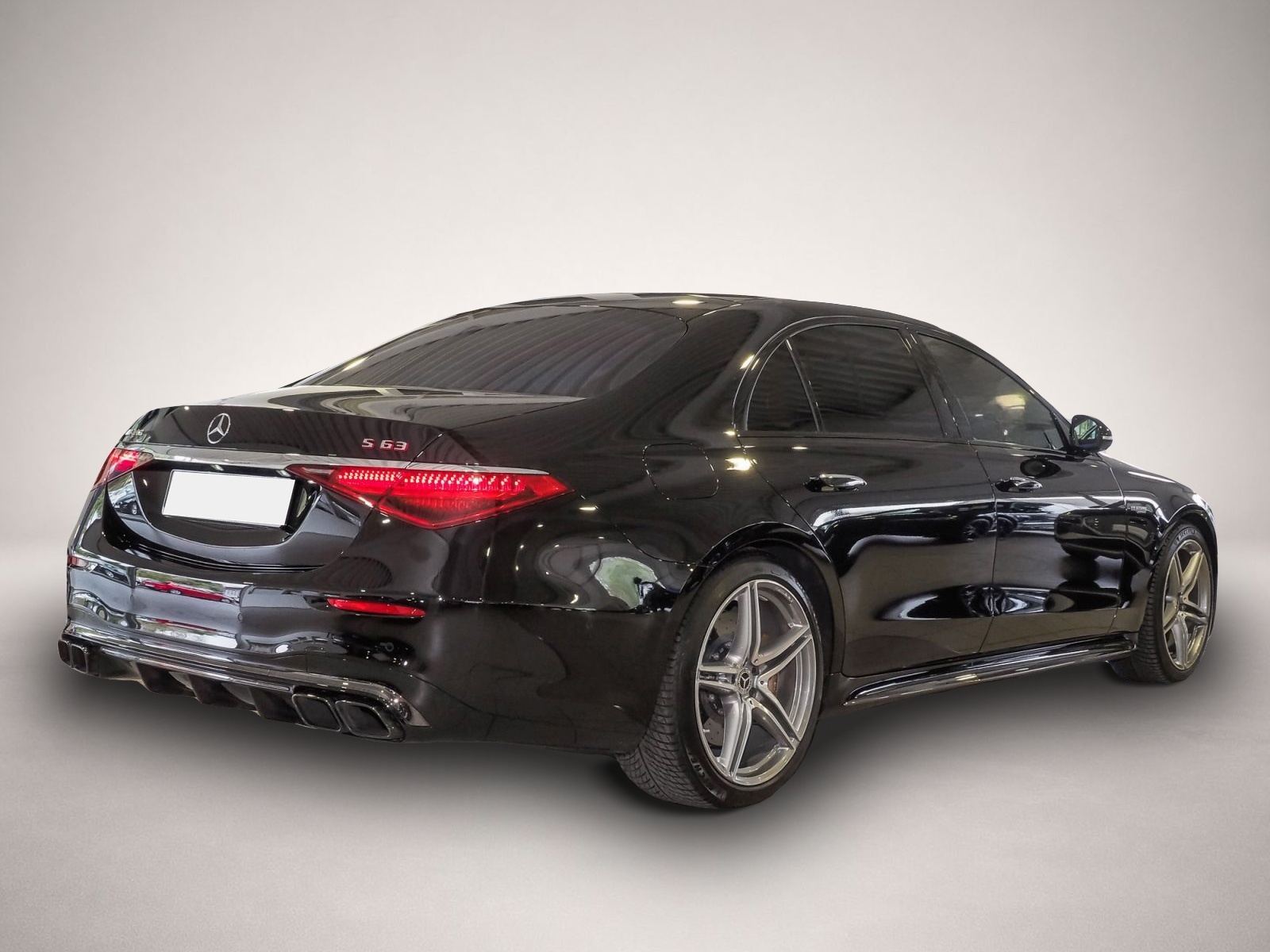 Fotografie 3 des Mercedes-Benz S 63 AMG S-CLASS S 63 AMG E PERFORMANCE PHEV V8