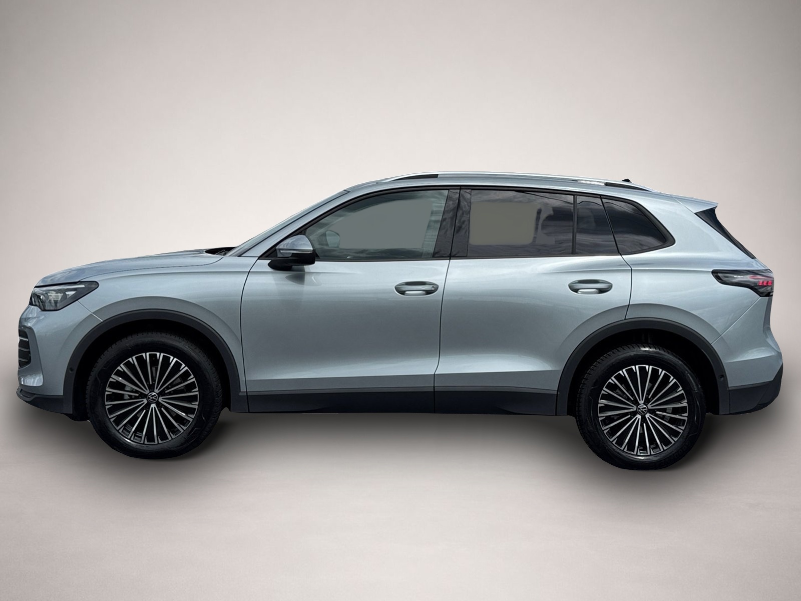 Bild 3 Volkswagen Tiguan Life 1,5 eTSI DSG|AHK|LED-PLUS|18