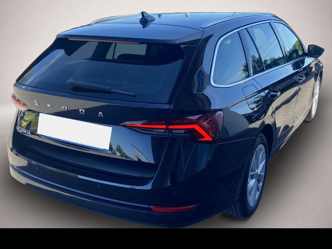 Bild 4 Skoda Octavia Combi 2.0 TDI DSG Style HEAD-UP+SMART-LI
