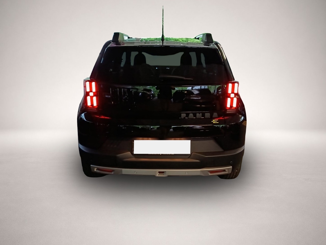 Bild 5 Fiat Grande Panda BEV ICON Tech+Winter-Paket LED Lenk