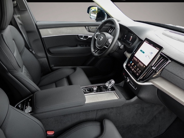 Bild 3 Volvo XC90 FACELIFT Plus Dark Recharge Plug-In Hybrid