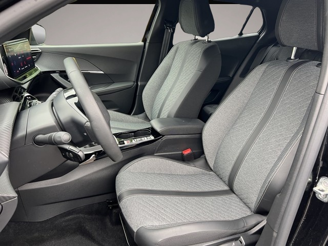 Bild 7 Peugeot 2008 Allure LED Apple CarPlay Android Auto Klima