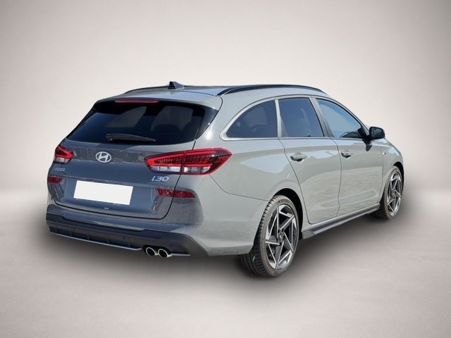 Bild 5 Hyundai i30 N-Line 1.6 T-GDI DCT N-Line Navigation Kamera 2.