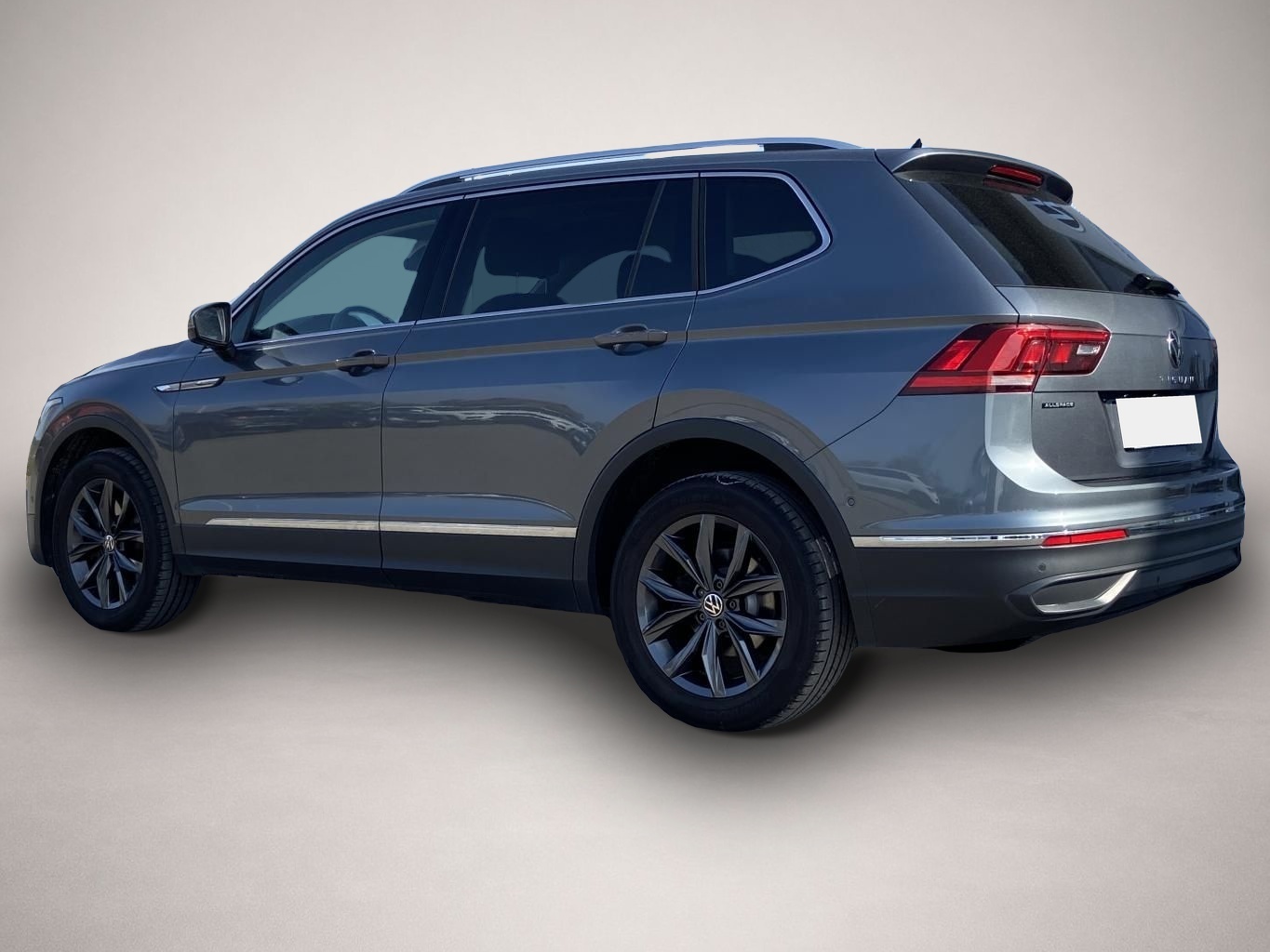 Bild 3 Volkswagen Tiguan Allspace 2.0 TSI DSG 4-MOTION Life 7-SITZ