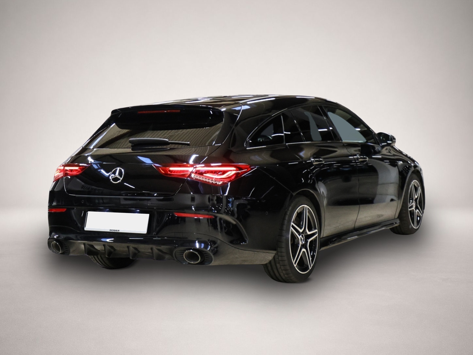 Bild 3 Mercedes-Benz CLA 35 AMG