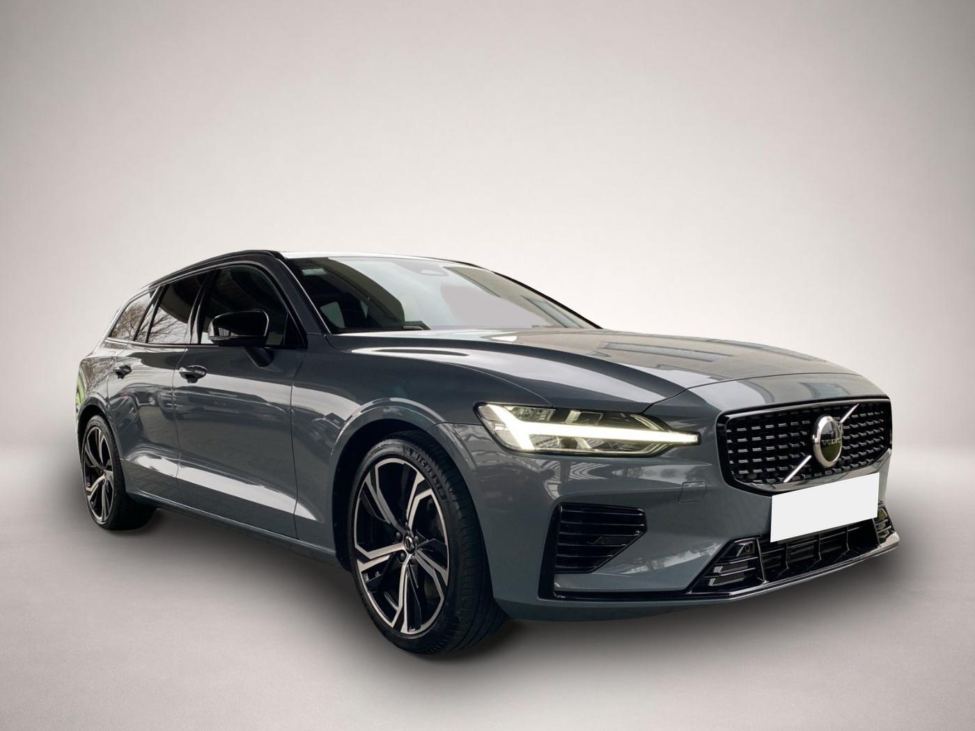 Fotografie 6 des Volvo V60 T8 Plus Dark AWD*LED*4xSHZ*MMY*WiPa*StHzg*