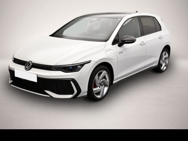 Fotografie Volkswagen Golf 8 VIII 1.5 eTSI Hybrid DSG GTE Black Style