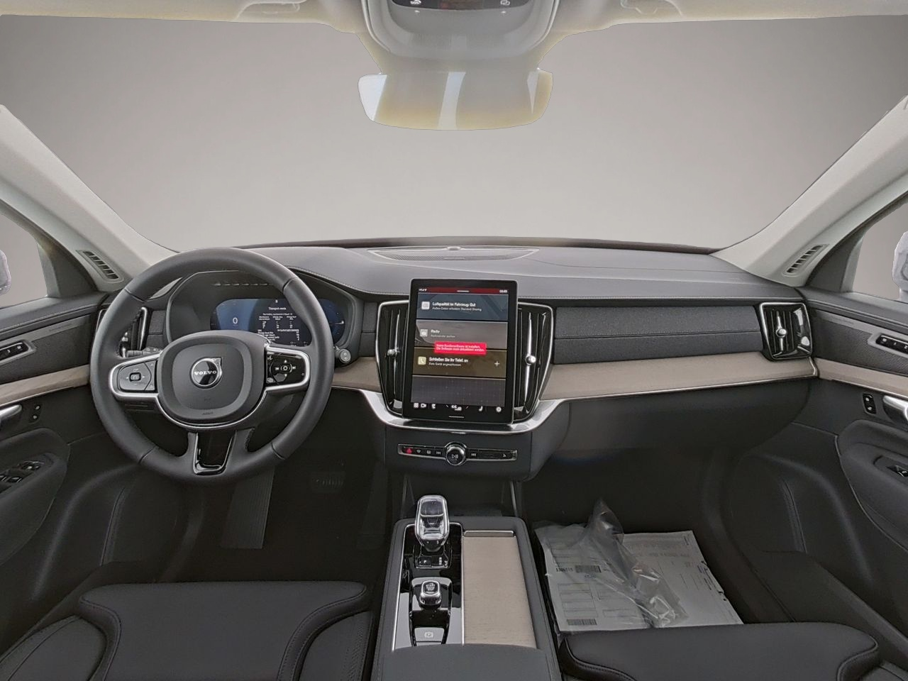 Fotografie 4 des Volvo XC90 FACELIFT Plus Dark Recharge Plug-In Hybrid
