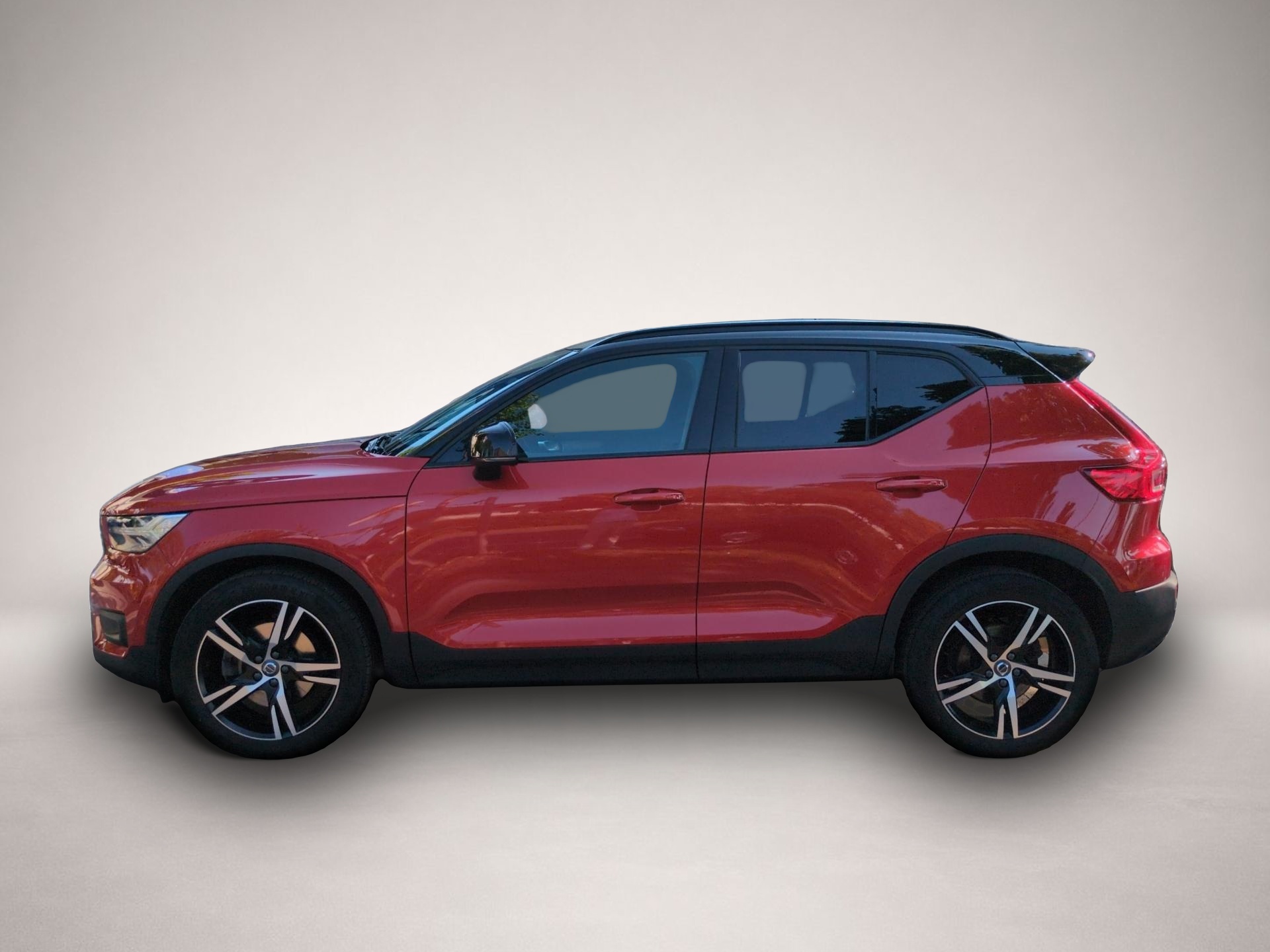 Bild 6 Volvo XC40 XC 40 R Design 2WD