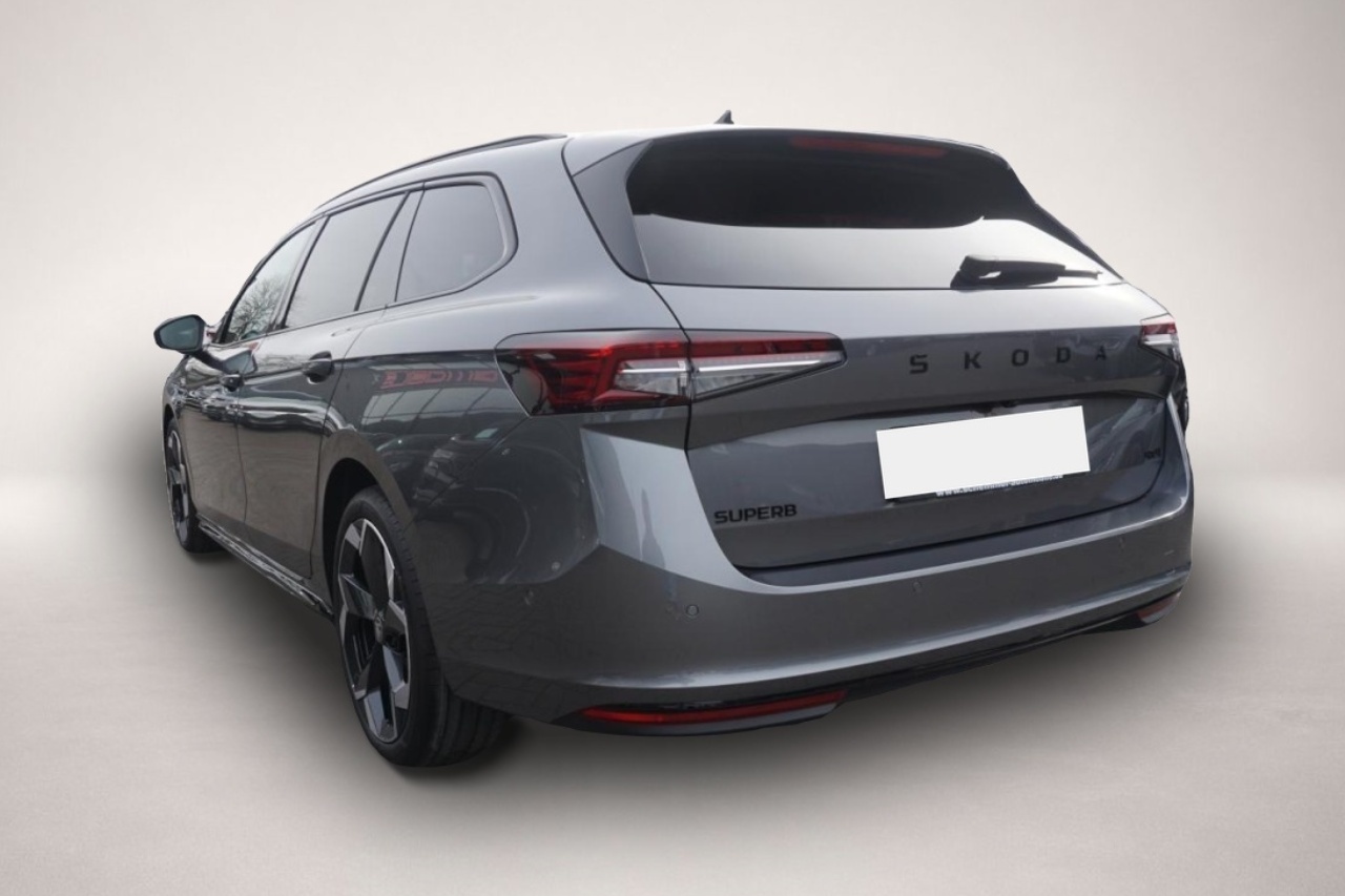 Bild 6 Skoda Superb Combi 2.0 TDI DSG 4x4 Panorama Leder 360