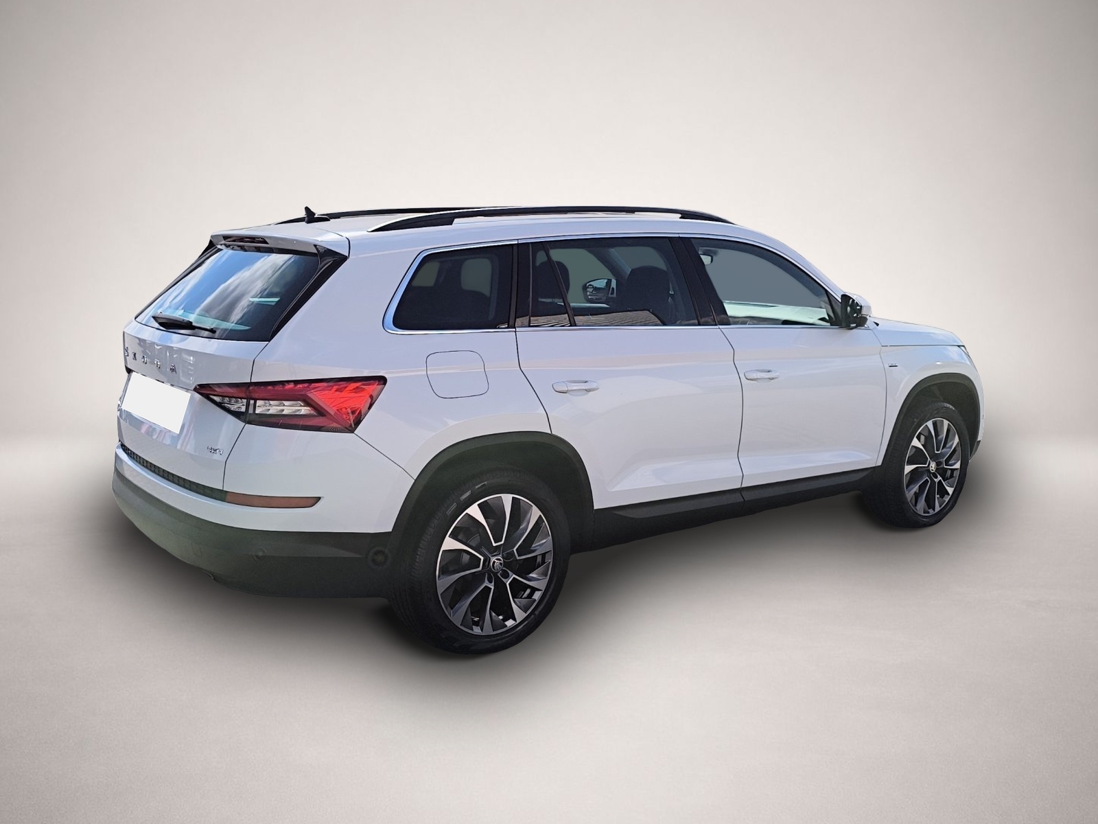 Bild 7 Skoda Kodiaq 2.0 TSI DSG 4x4 Drive 125 AHK NAVI PANO R