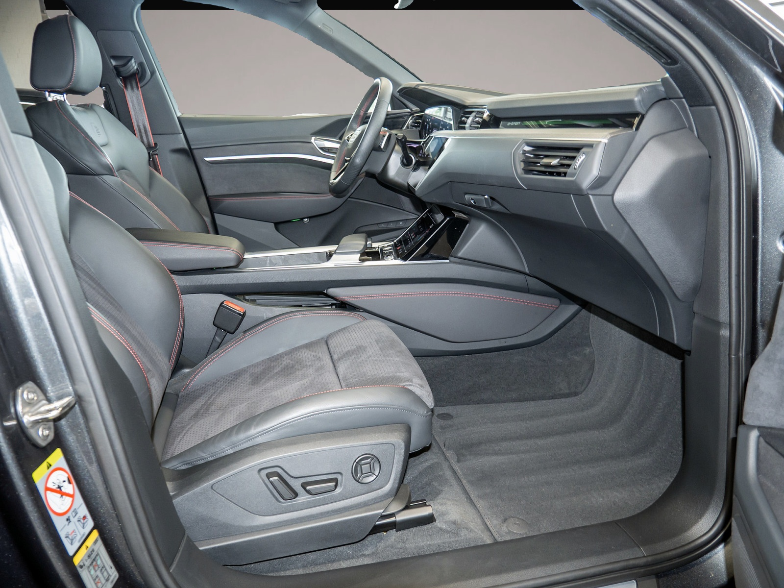 Bild 2 Audi Q8 e-tron