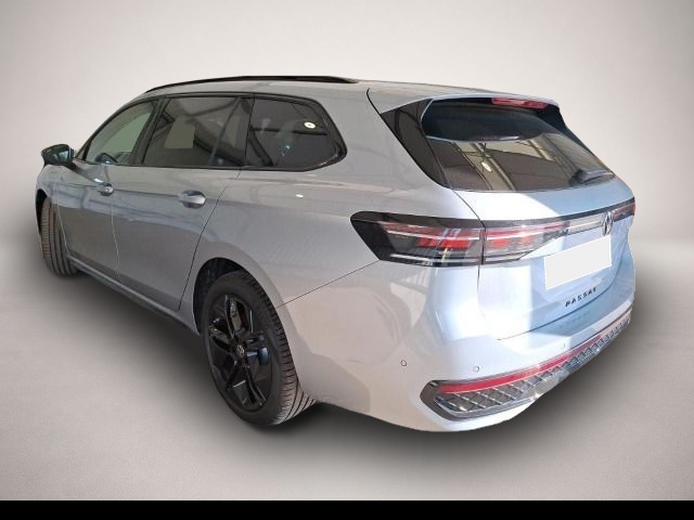 Bild 2 Volkswagen Passat Variant 1.5TSI eHybrid DSG R-LINE LEDER/D