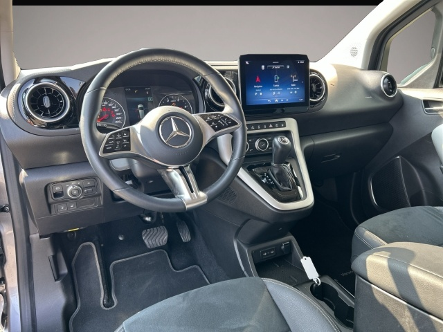 Bild 6 Mercedes-Benz A 180 T 180 d Edition DSG Navi Winterpaket LED