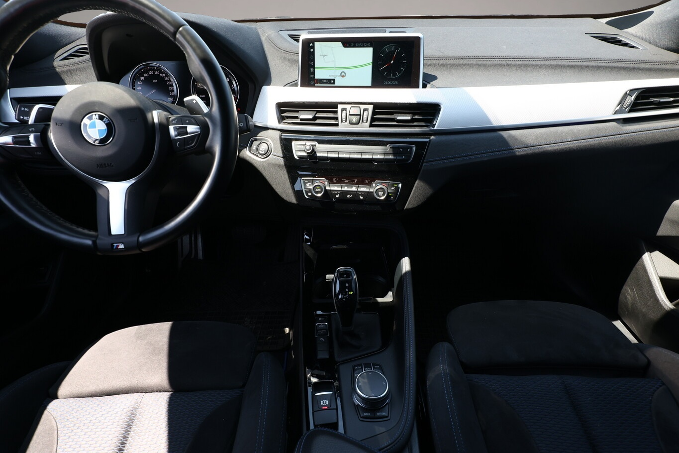 Bild 7 BMW X2 sDrive20i Steptronic M Sport Nav Harman HUD