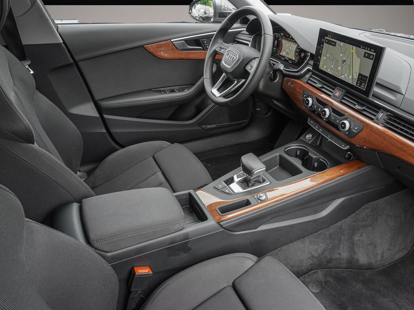 Bild 6 Audi A4 Avant 40 TDI S tronic S line B&O Virtuell Nav