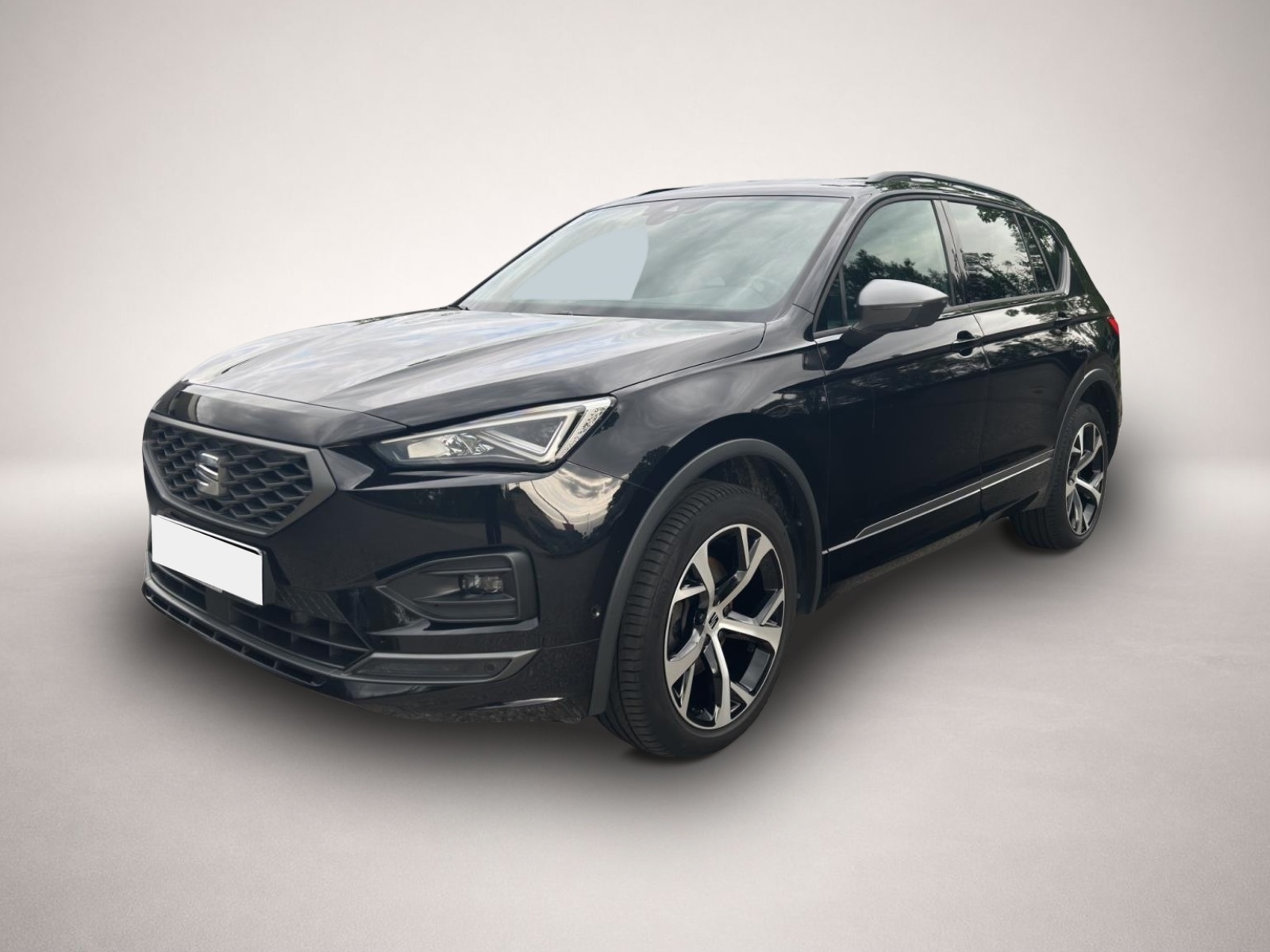 Bild 1 Seat Tarraco 2.0 TDI DSG AB282EUR FR AHK NAVI REAR SH