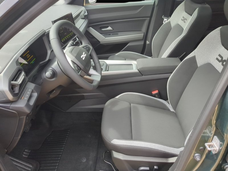 Bild 4 Dacia Bigster Hybrid 155 Journey SHZ+Panodach+LKHZ+19Z