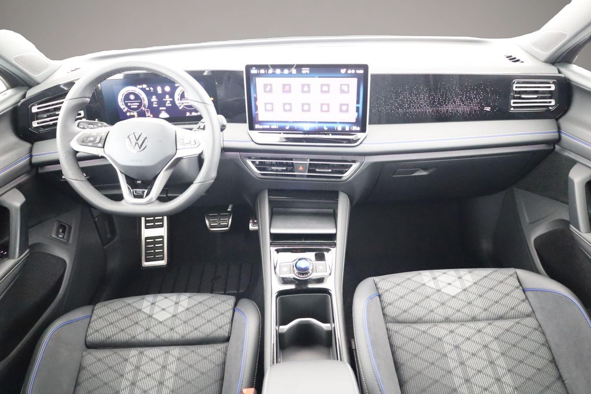 Bild 5 Volkswagen Tiguan TSI DSG 4M R-LINE Black, AHK, IQ.Light, A