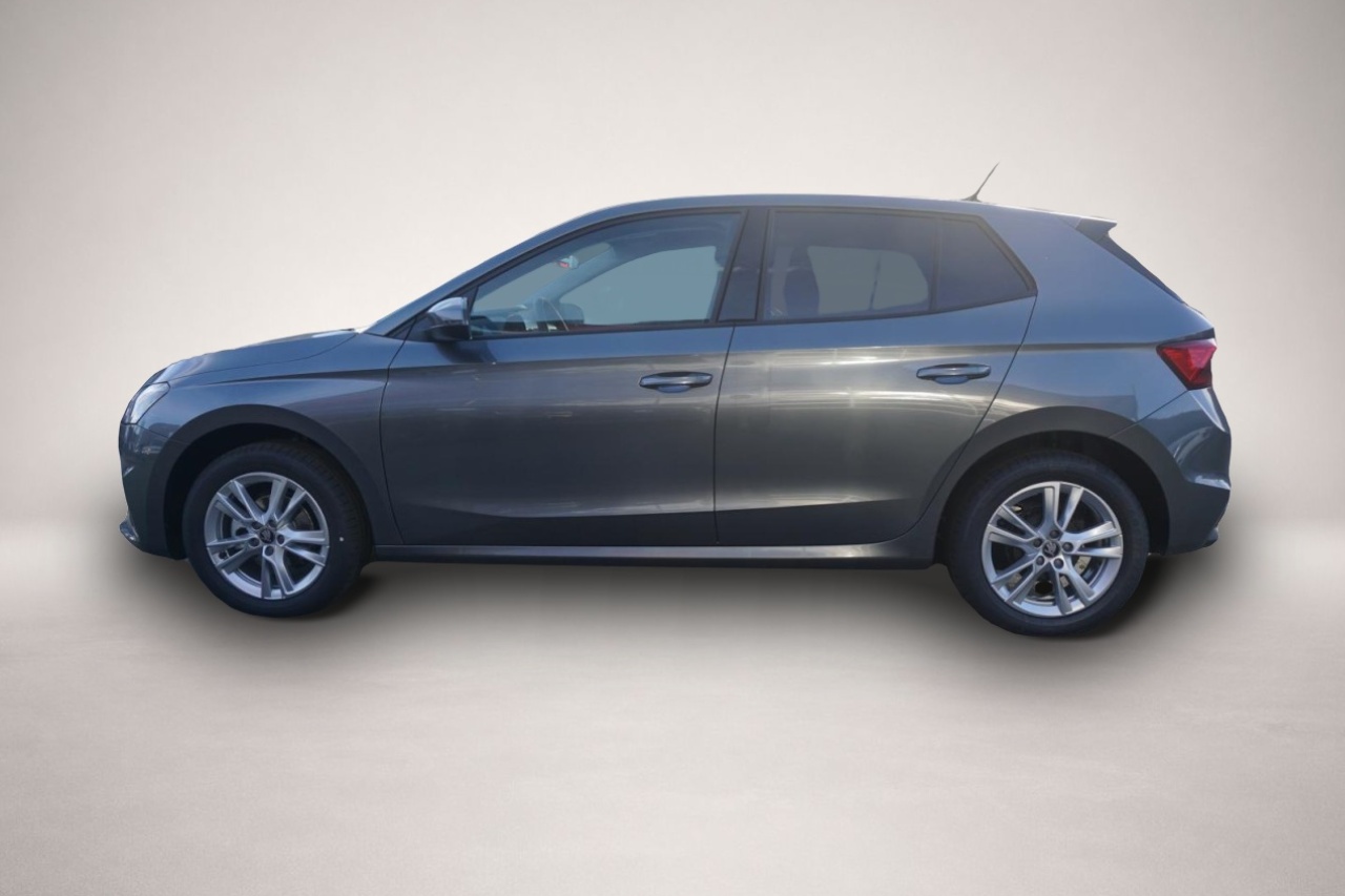 Bild 5 Skoda Fabia 1.0 MPI Neuwertig 10km Kamera Sitzheizung