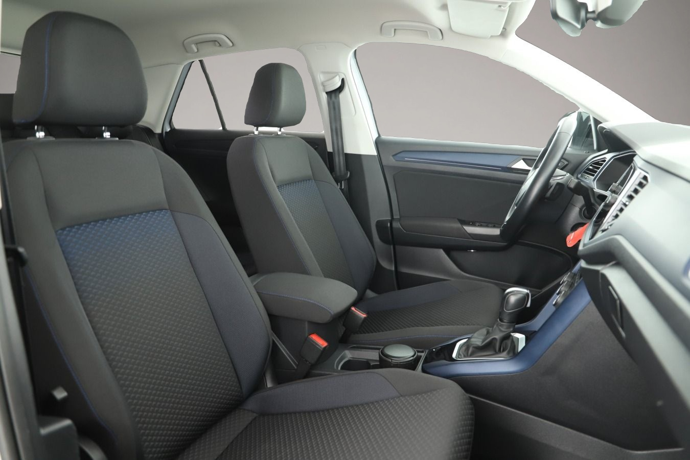 Bild 5 Volkswagen T-Roc 1.5 TSI DSG United ACC/Navi/App