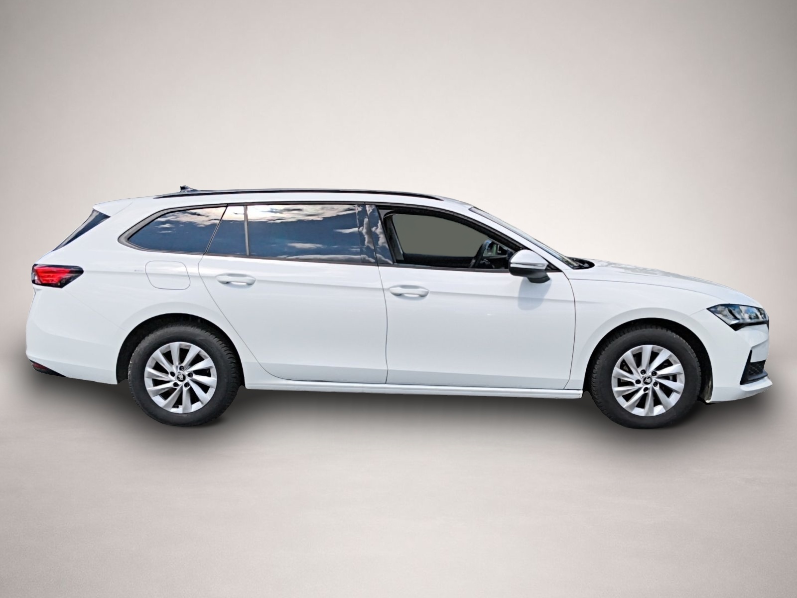 Bild 8 Skoda Superb Combi 1.5 TSI mHEV DSG Essence NAVI RFK A