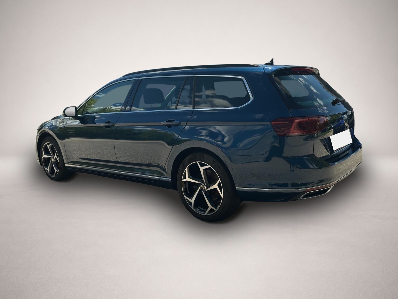 Bild 4 Volkswagen Passat Variant 1.4 eHybrid DSG GTE STANDH PANO I