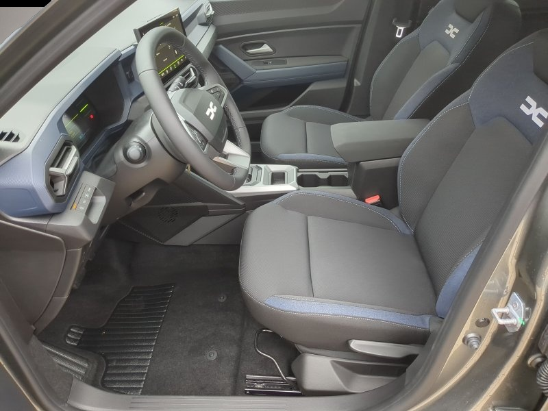 Bild 4 Dacia Bigster Hybrid 155 Expression LKHZ+RFK+SHZ+PDC
