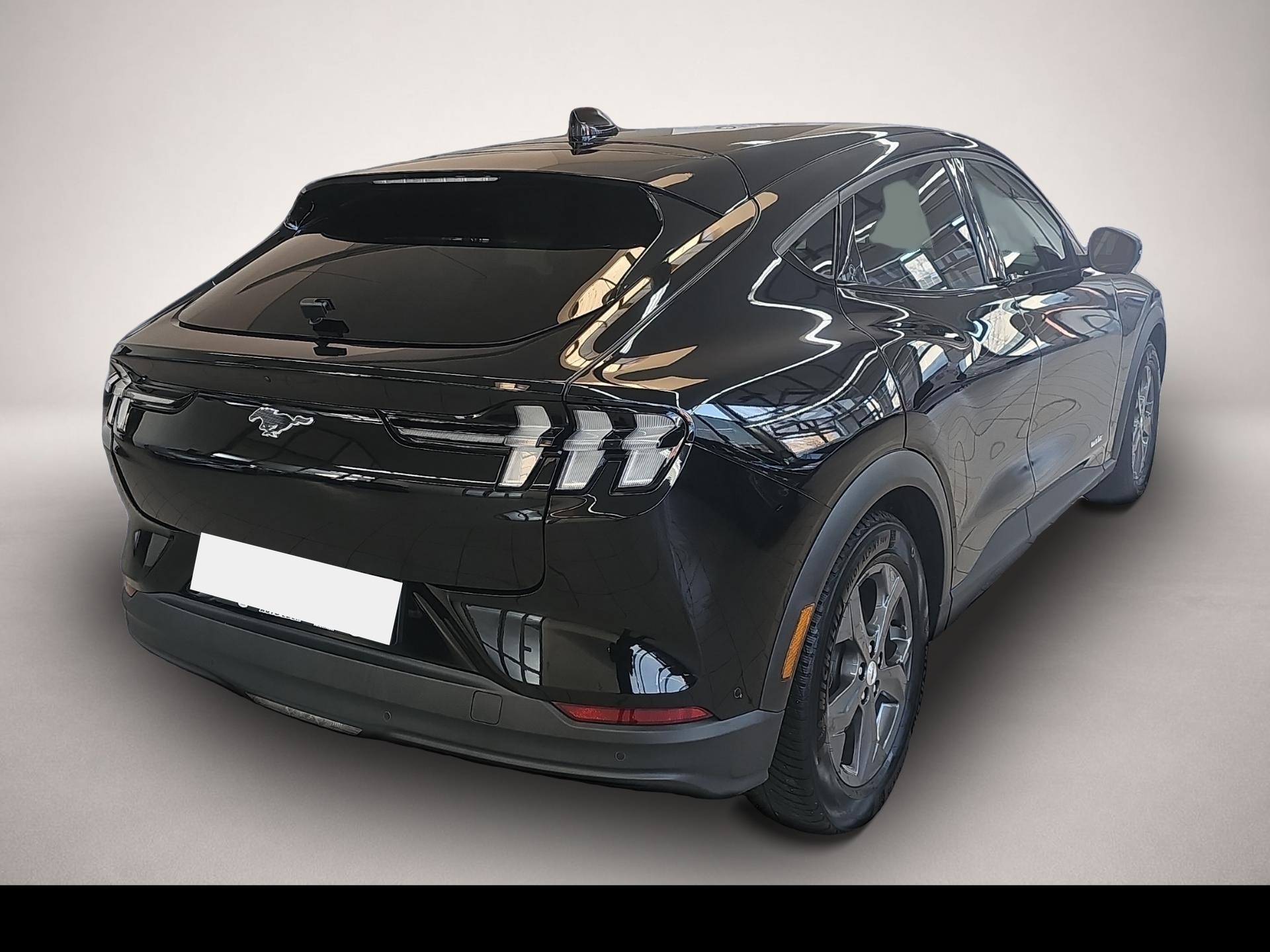 Bild 3 Ford Mustang Mach-E Standardrange 360° Kamera Navi LE