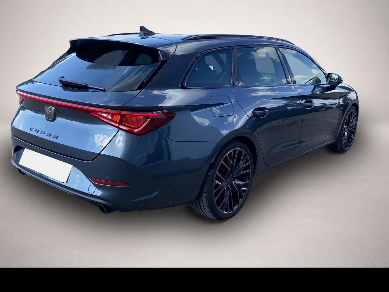 Bild 5 Cupra Leon ST 2.0 TSI DSG 19"-KUPFER+EL.HECK+LEDER+PAN