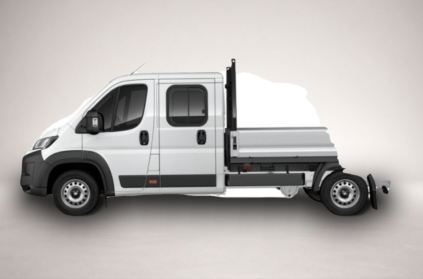 Fotografie 2 des Fiat Ducato Pritsche DoKa 35 AT L4 7S AHK TechP Temp